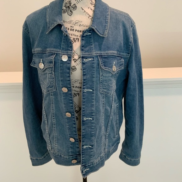 True Religion Blue Denim Jacket with Red Patch men’s size small like new - Picture 9 of 11